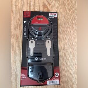 Picture Hanging & Leveling Tool